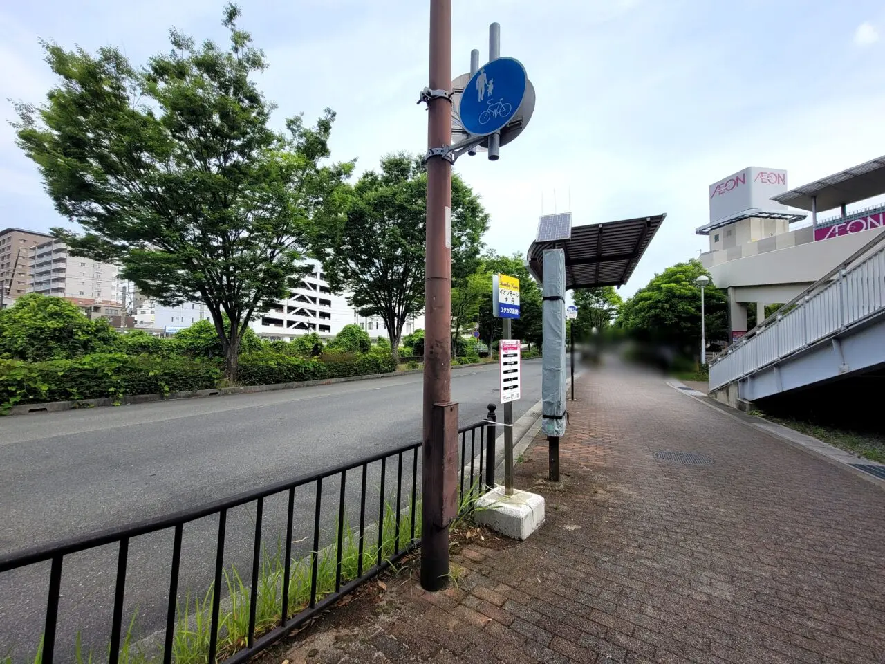 イオンモール伊丹バス停