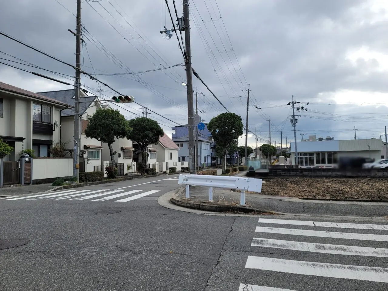 サンディ伊丹野間