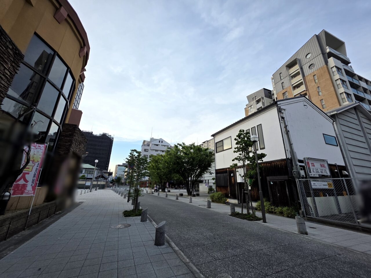 串の助 kura
