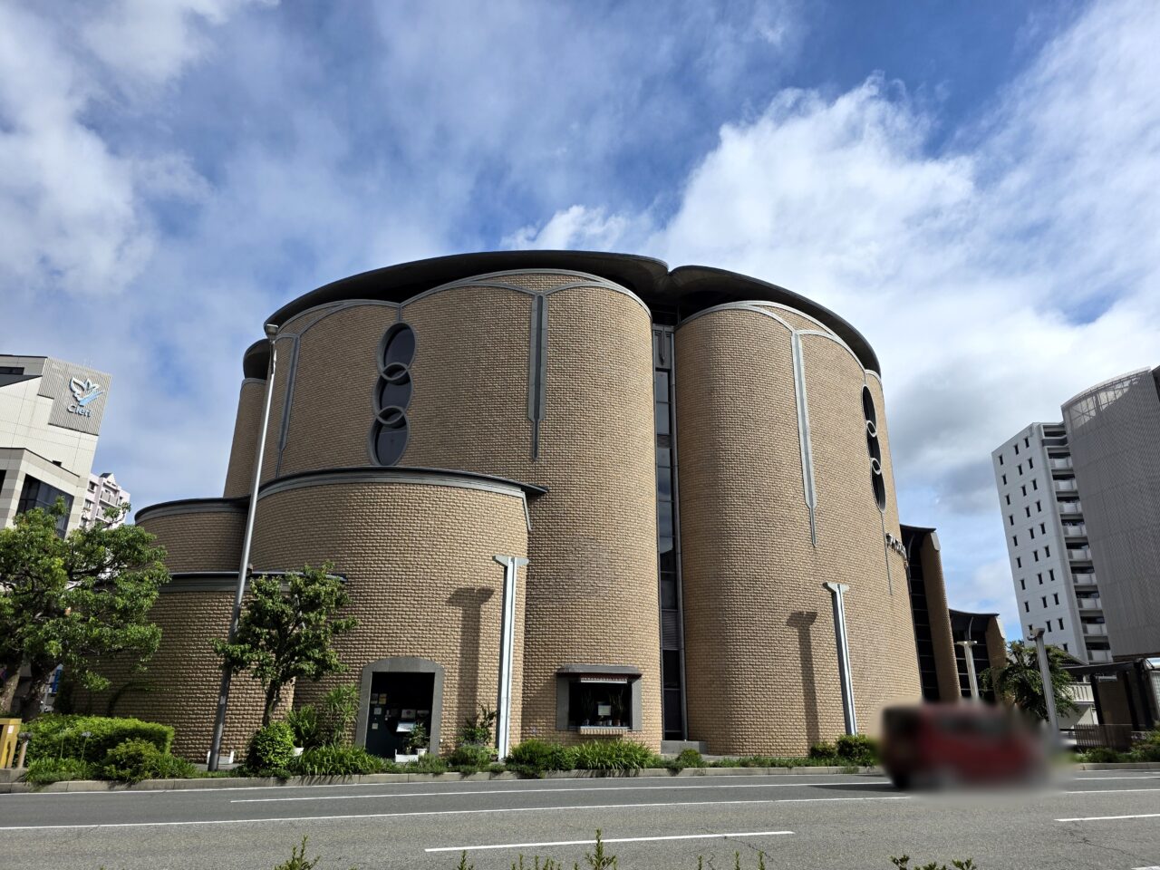 アイフォニックホール「